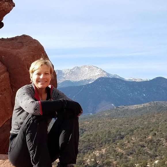 Meet your Posher, Linda - Picture 1 of 1